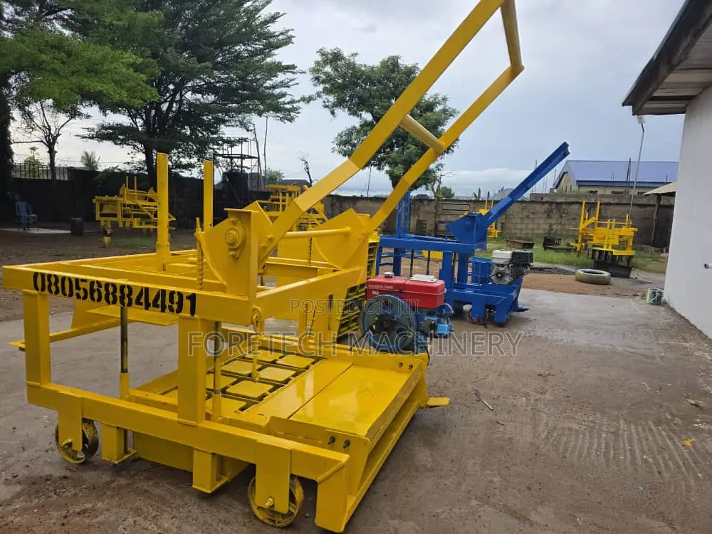 Mobile Block Molding Machine (3000 Blocks Daily)