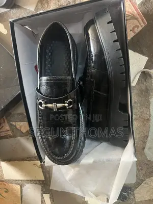 I Want to Sell Men Shoe