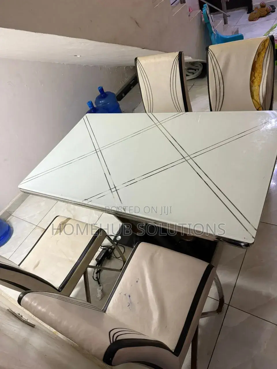4 Seaters Dining Table Set