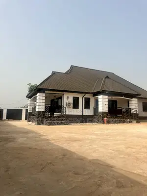 Furnished 5bdrm Bungalow in Benin City for sale