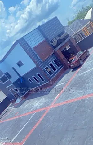 3bdrm Duplex in Electric Pole Estate, Ugheli for sale