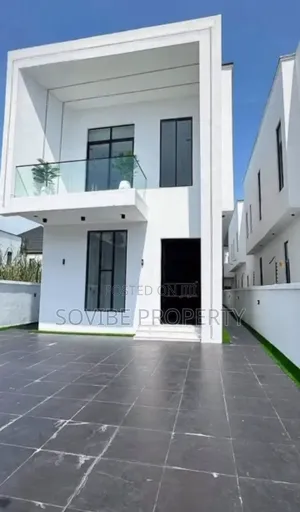 Furnished 5bdrm Duplex in Vgc for sale