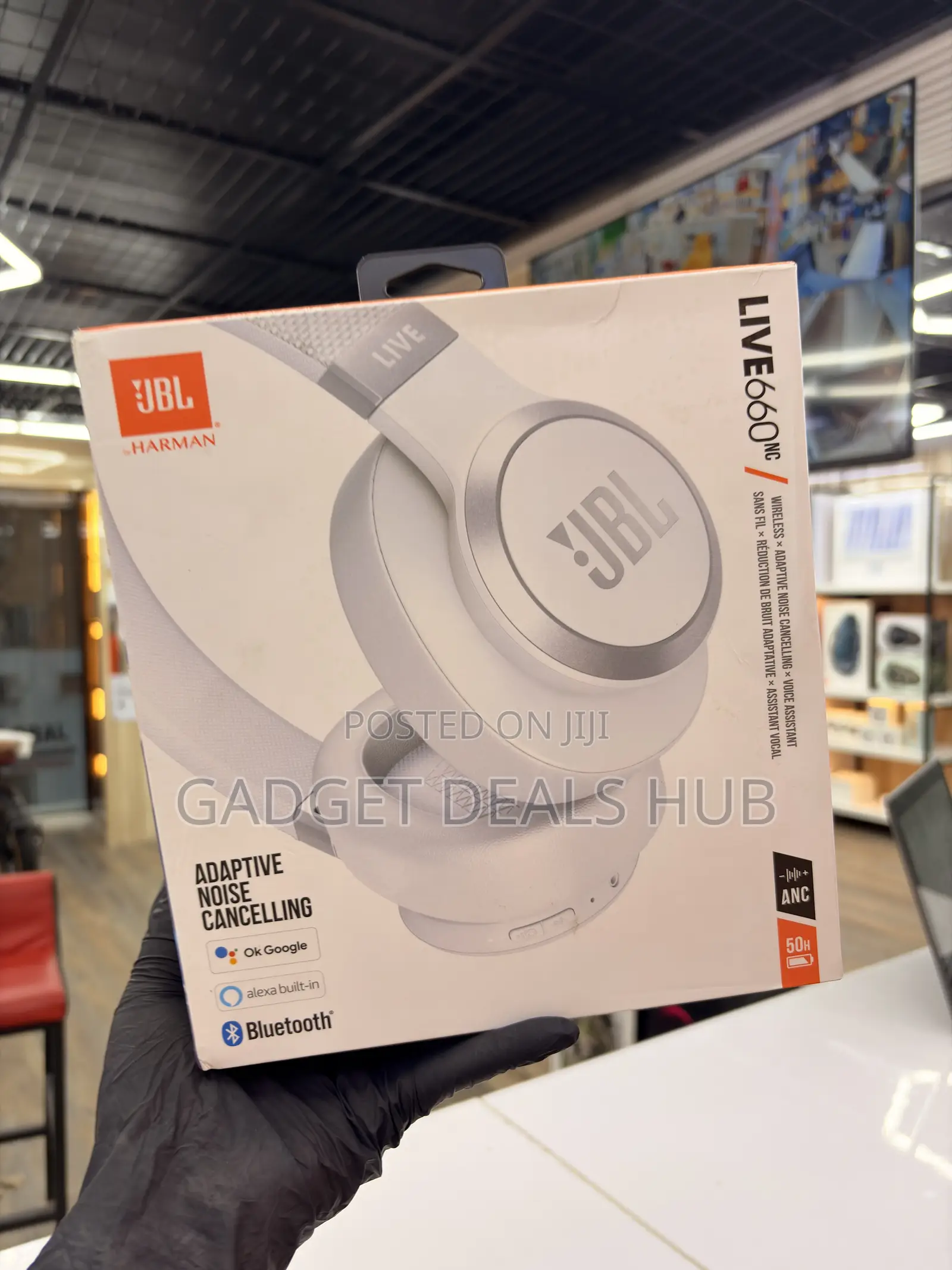 JBL Live 660nc