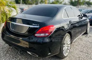 Mercedes-Benz C300 Base 4Matic Sedan AWD (2.0L 4cyl 7A) 2016 Black