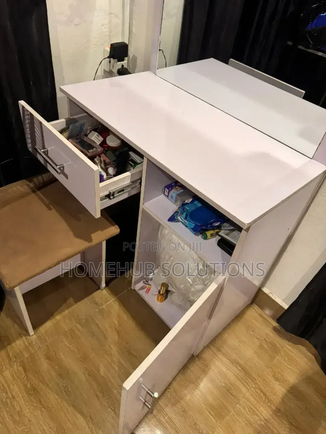 Dresser With Stool