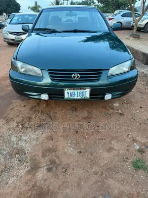 Toyota Camry 2001 Green