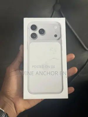 New Apple iPhone 17 Pro Max 256 GB Silver