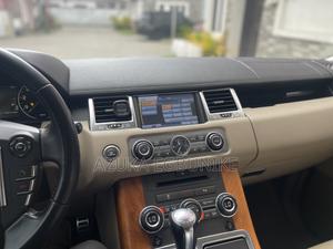 Land Rover Range Rover Sport HSE 4x4 (5.0L 8cyl 6A) 2011 White