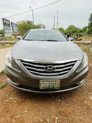 Hyundai Sonata 2012 Gray
