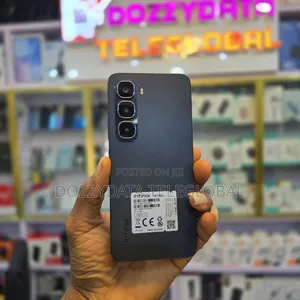 Infinix Hot 60i 64 GB Black