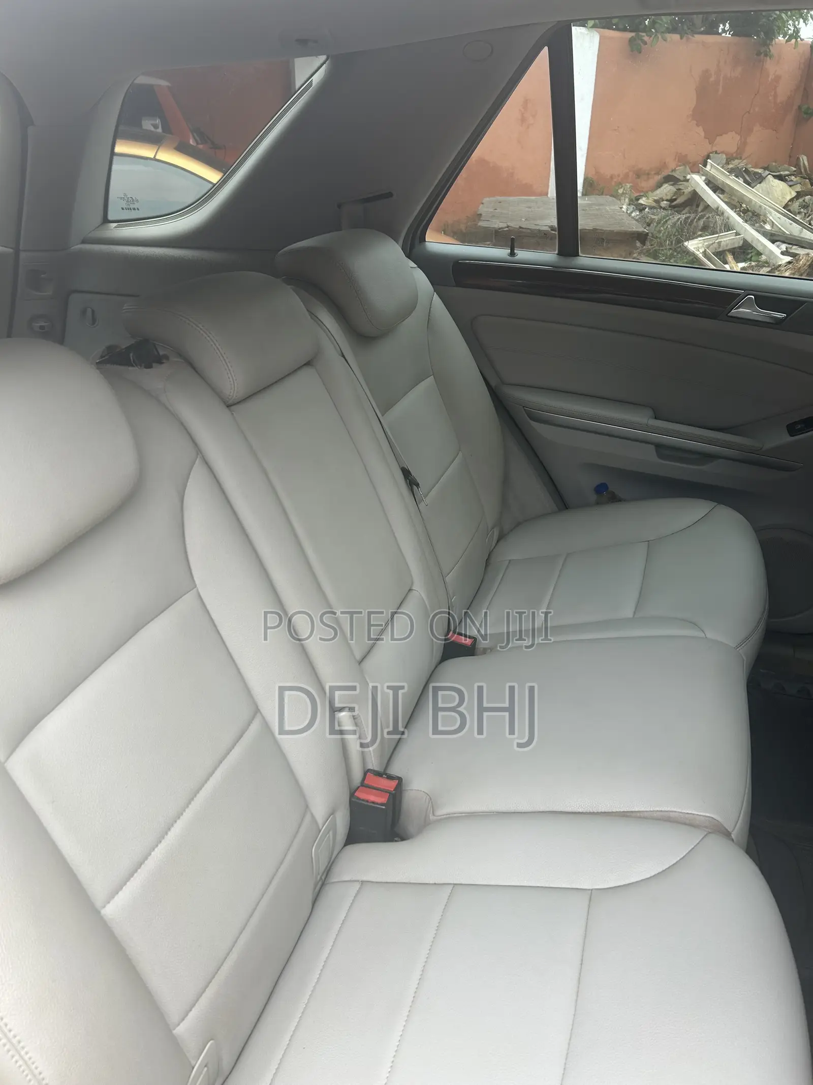 Mercedes-Benz M Class 2009 Gold