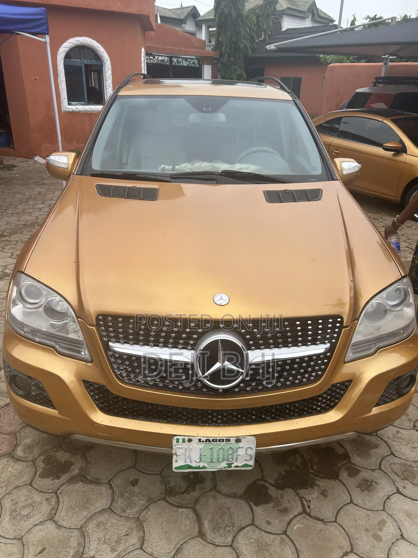 Mercedes-Benz M Class 2009 Gold