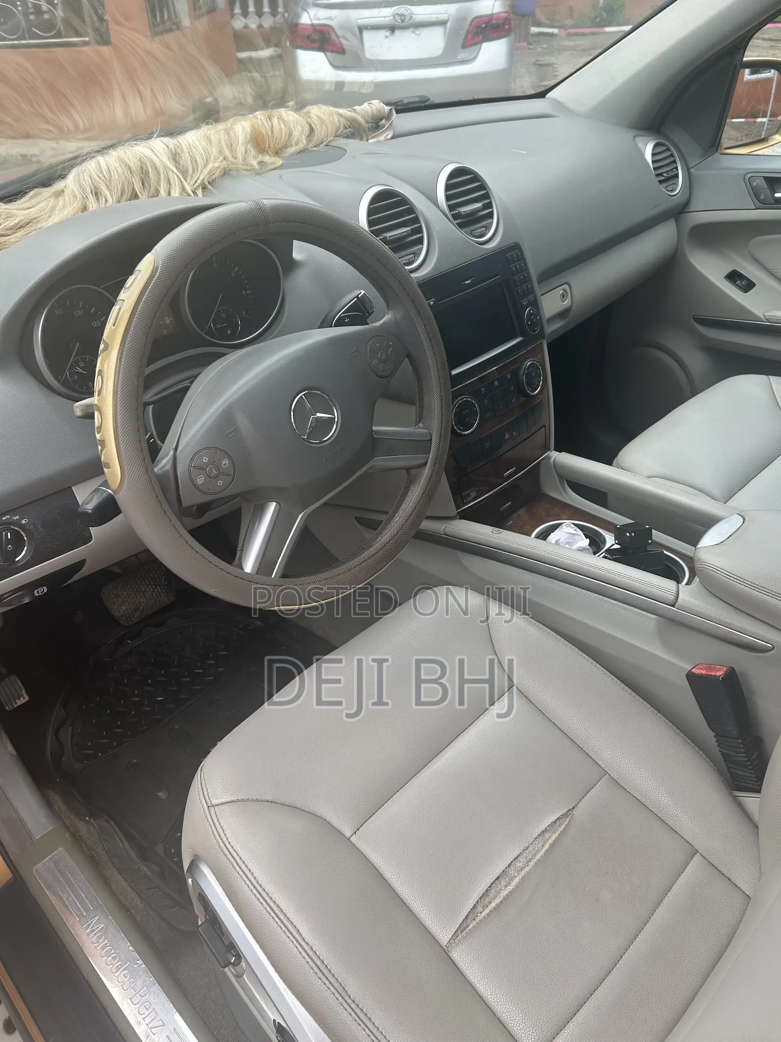 Mercedes-Benz M Class 2009 Gold