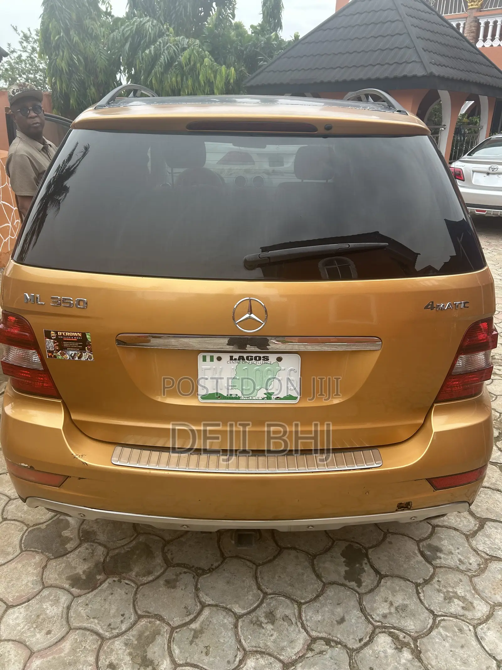 Mercedes-Benz M Class 2009 Gold