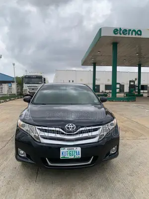 Toyota Venza 2010 Black