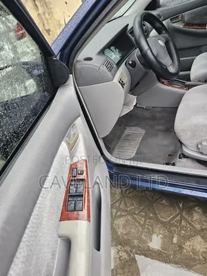 Toyota Corolla LE 2004 Blue