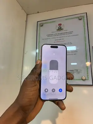 Apple iPhone 15 Pro 128 GB Gray