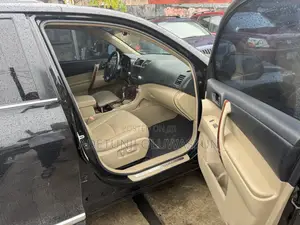 Toyota Highlander Limited 2011 Black