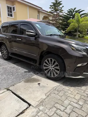 Lexus GX 460 Premium 2013 Brown