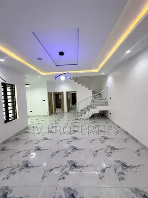 5bdrm Duplex in Ologolo for rent