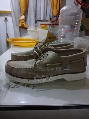 Lender Shoe