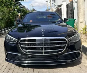 Mercedes-Benz S-Class 2022 Black