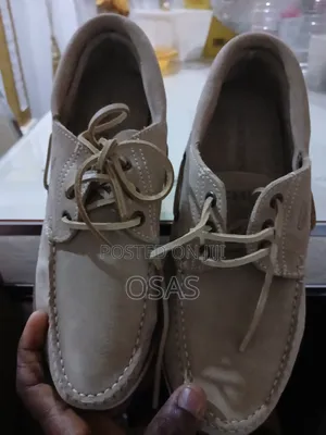 Lender Shoe