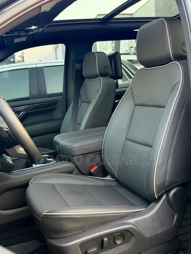 New GMC Yukon Elevation 2026 Black