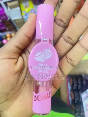 Lip Gloss With Mirror