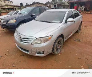 Toyota Camry LE 4dr Sedan (2.4L 4cyl 5A) 2008 Silver