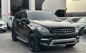 Mercedes-Benz M Class ML350 4MATIC 4dr SUV AWD (3.5L 6cyl 7A) 2014