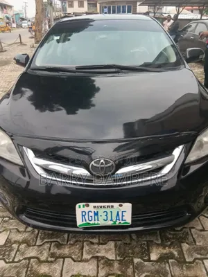 Toyota Corolla 2011 Black