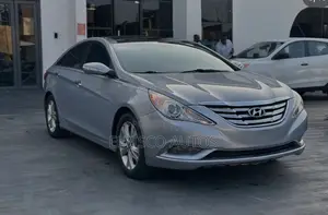 Hyundai Sonata SE 2.0T Sedan FWD (2.0L 4cyl 6A) 2012 Blue