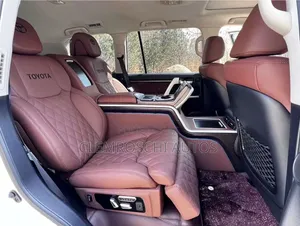 High Quality Certified Complete Brand New Luxury Vip Seats Landcruiser