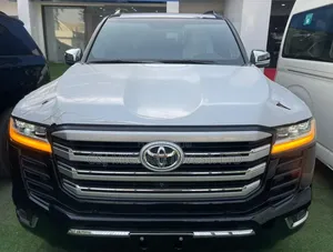 New Toyota Land Cruiser 2025 Black