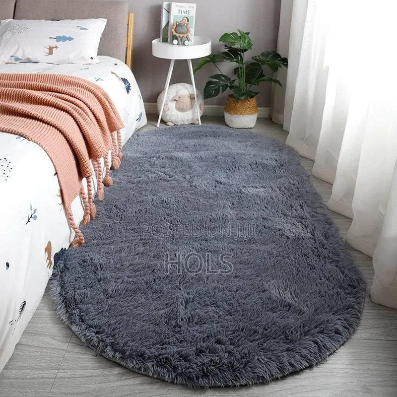 Cute Soft and Round Rabbit Fur Rug