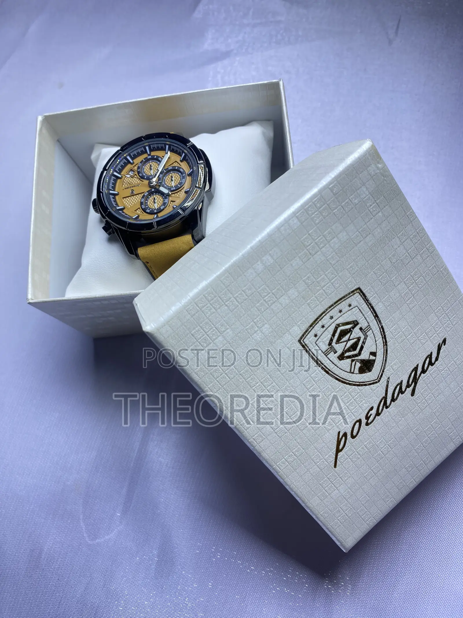 Brown Poedagar Watch