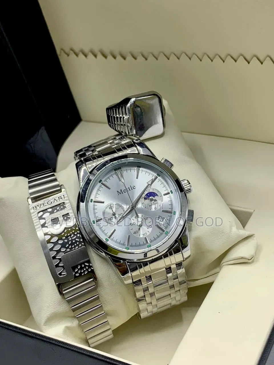 Latest Mettle Watch Set
