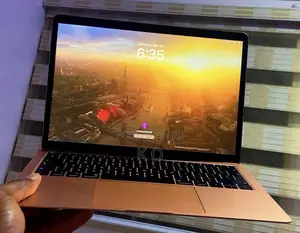 Laptop Apple MacBook Air 2018 8GB Intel Core i5 SSD 128GB