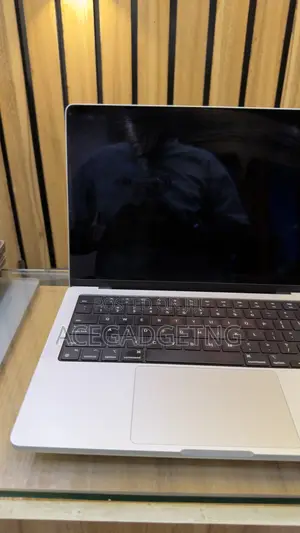 Laptop Apple MacBook Pro 2021 M1 64GB Apple M1 Max SSD 1T