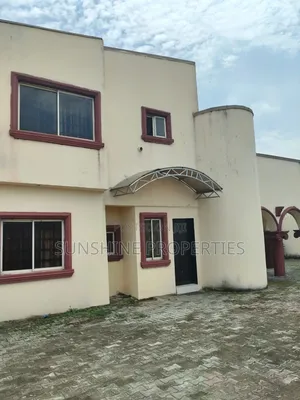 Furnished 6bdrm Duplex in Ado / Ajah for sale