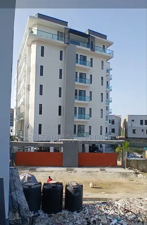 Furnished 1bdrm Apartment in Lekki Phase 1 for sale