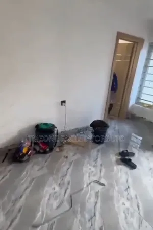 Furnished 2bdrm Block of Flats in Sawmill Ifako for rent