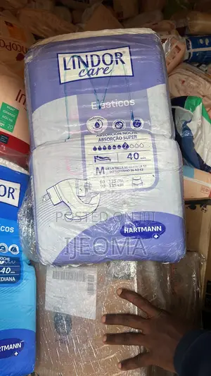 Premium Adult Diapers – Comfortable, Highly Absorbent Leak-Proof