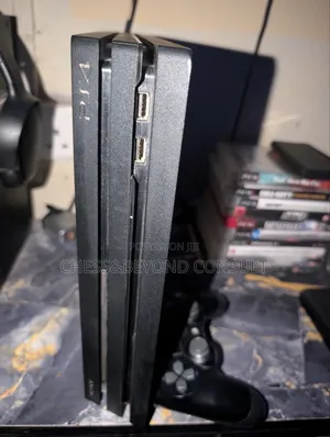 Hacked Ps4 Pro (9.00)