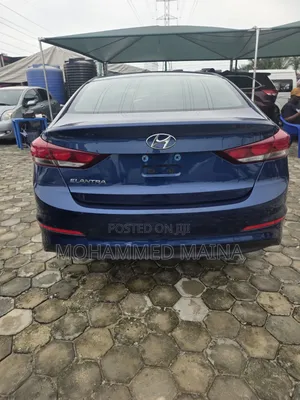 Hyundai Elantra 2017 Blue