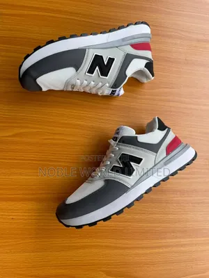 New Balance Light Weight Sneakers Cal 6