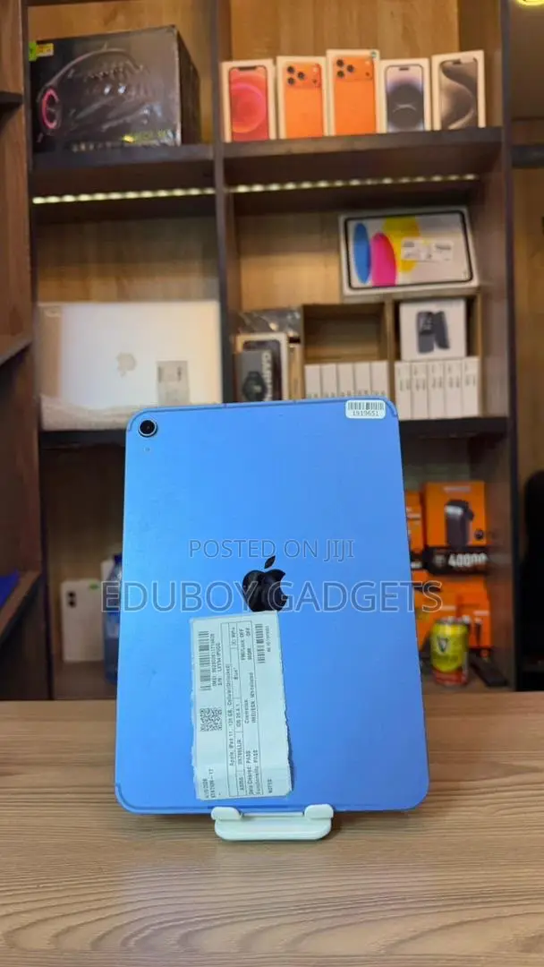 Apple iPad (2025) 128 GB Blue