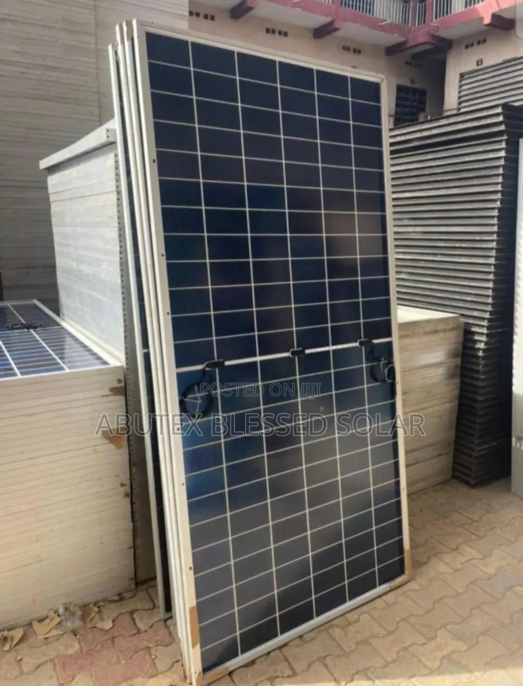 620watt Jinko Solar Panel Mono