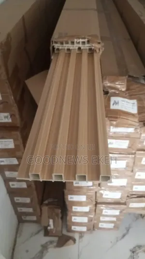 1 Carton of Fluted Panel